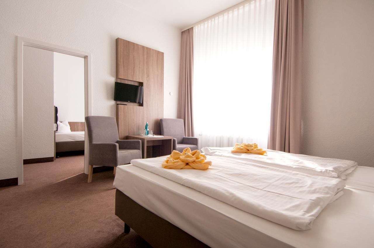 Villa Auszeit Hotel Garni ゼーバート・ヘリングスドルフ エクステリア 写真